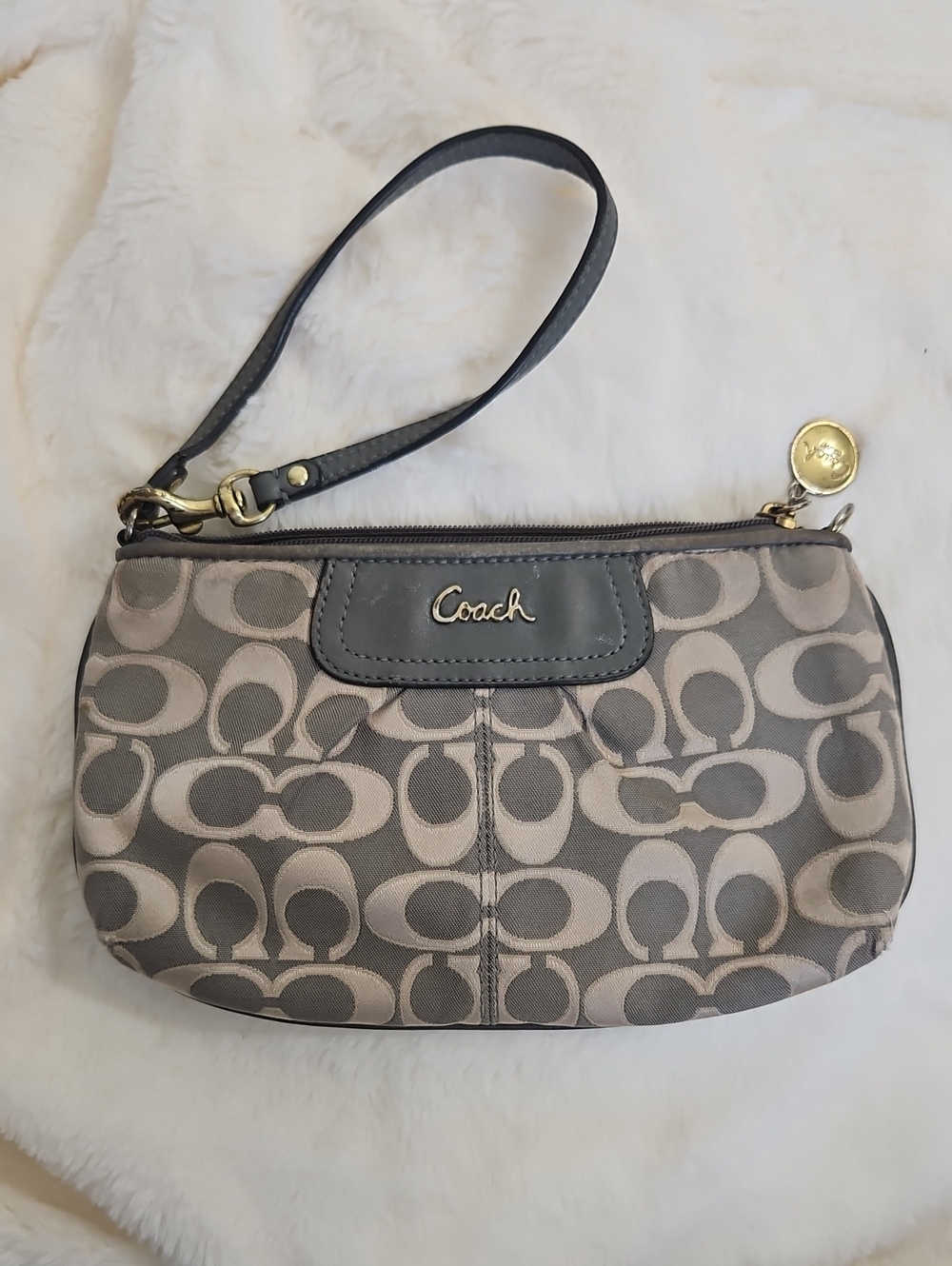 Coach Optic Signature Convertible Wristlet Mini Handbag Gray